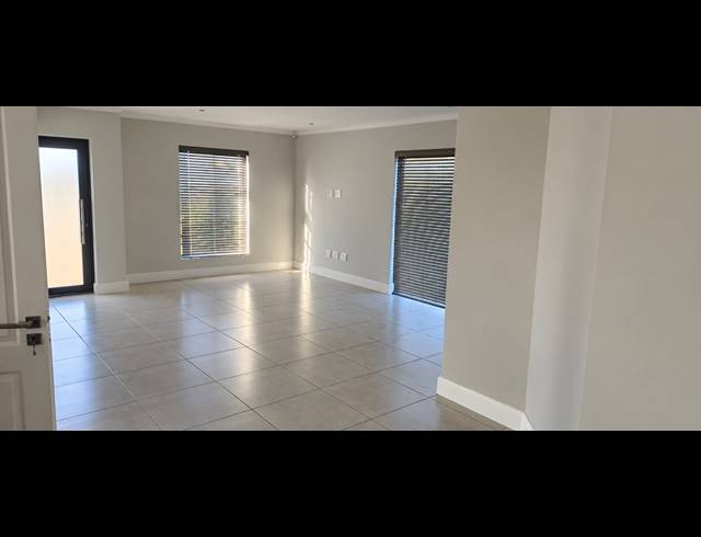 3 BEDROOM HOUSE FOR SALE IN ROUXVILLE